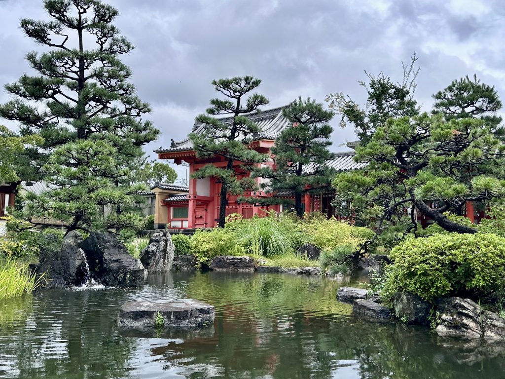 Sanjusangen - do in Kyoto- Tempel der 1000 Buddhas